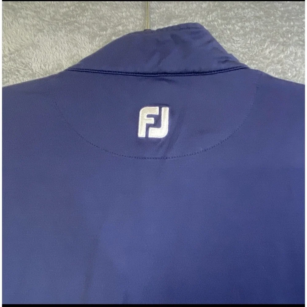 FootJoy Golf Vest Mens XL Navy Blue Nylon 1/4 Zip Sleeveless Hiking Outdoors